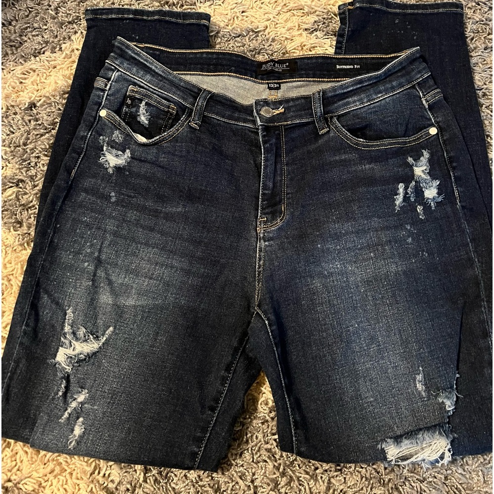 Judy Blue Boyfriend Fit Distressed Jean